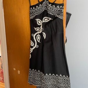 BCBG MAXAZRIA summer dress